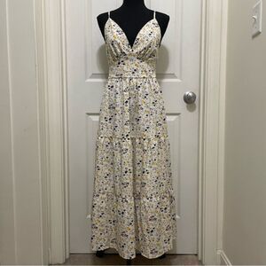 Shein Sun Dress Maxi Tiered Skirt Open Back Cream Ditsy‎ Floral Print Medium